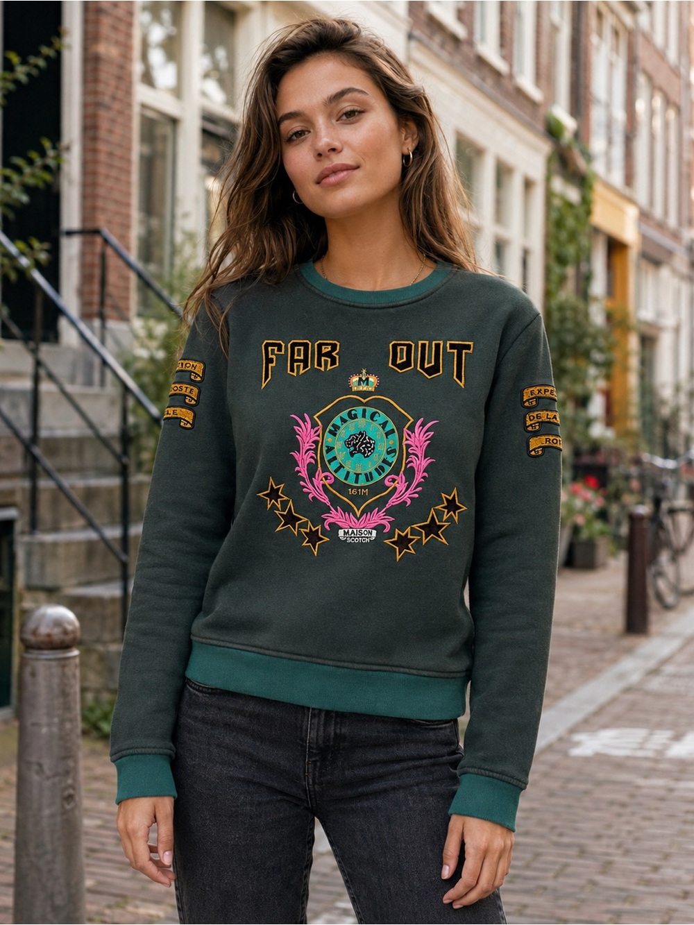 Scotch & Soda Women’s Extra Small Far Out Embroidered Green Sweatshirt Crewneck